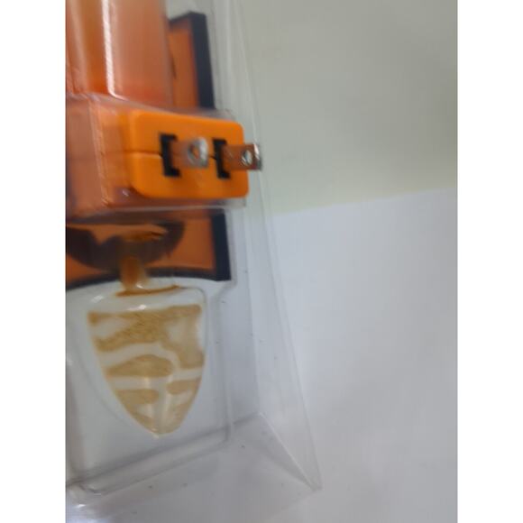 The White Barn Candle Co. Home Fragrance Warmer Jack-O-Lantern Orange Halloween - Picture 2 of 5